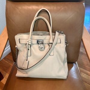 Michael Kors Hamilton Vanilla Leather Tote